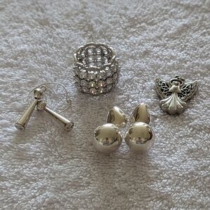 Sterling Silver Women's Jewelry Bundle (6)